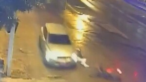 Conductor atropella a mujer que circulaba en moto y luego se da a la fuga