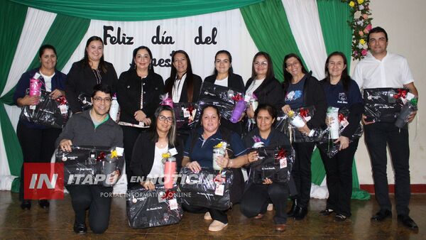 LA PAZ RINDE HOMENAJE A DOCENTES EN EL DÍA DEL MAESTRO