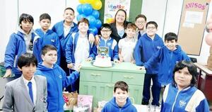 La Nación / Con admiración y cariño celebraron el Día del Maestro en el Nihon Gakko