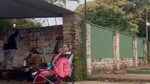 Denuncian a mujer por amedrentar a una academia de artes marciales en Capiatá