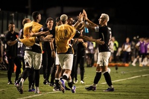 Noche de pesadilla para Olimpia: Goleada y duro golpe en Río de Janeiro