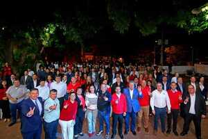 Popular / Respaldo de funcionarios colorados de la ANDE a Camilo Pérez
