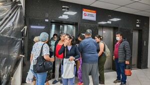 Detectan irregularidades en licitación de ascensores del IPS y piden sumario