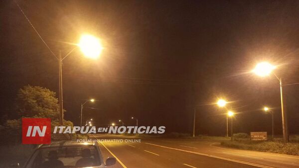 ANDE OPTIMIZA EL SERVICIO DE ILUMINACIÓN PÚBLICA EN ITAPÚA