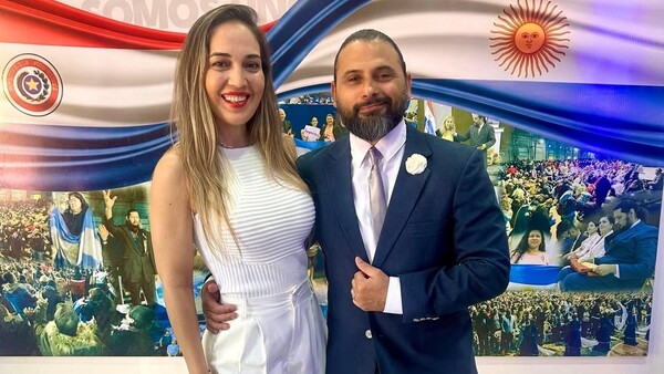 Popular / Expelotero Maxi Biancucchi a su doña: "A lo mejor no seré el mas romántico, pero..."