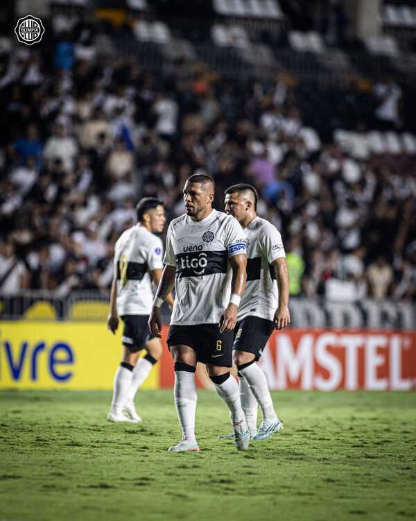 El Decano cayó por tres a cero ante Vasco da Gama por la Sudamericana - trece