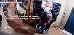 Video: fallido asalto armado generó pánico en Instituto Superior de Salud de Ypacaraí - Nacionales - ABC Color
