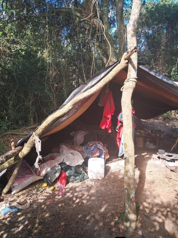Terrible crimen en Yby Yaú: hombre habría sido degollado con una foiza | Unicanal