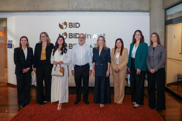 Fondo de garantías AFD facilita créditos para mujeres emprendedoras