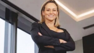 Su jefa “le convirtió en un esclavo del ya tú sabes”, denunció