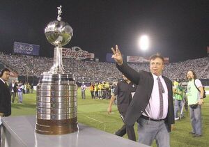 Popular / Después de 37 años igualan el récord que Ever Almeida alcanzó con Olimpia
