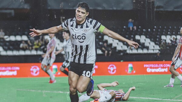 Libertad vuelve a humillar a San Lorenzo