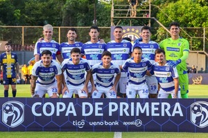 2 de Mayo rompe la racha negativa y amarga a Trinidense en Santísima Trinidad
