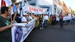 Gremios critican fase de economía de guerra y piden aumento de 25%