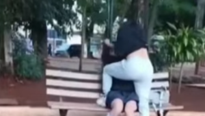 Brutal agresión a una estudiante en una plaza de Hernandarias
