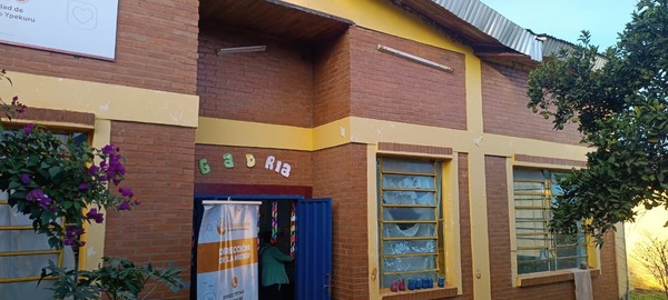 Centro Arapyahu impulsa transformación social en barrio San Antonio Ypekuru