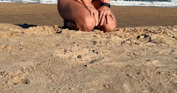 Enloqueció al rollo  con poses en biquini