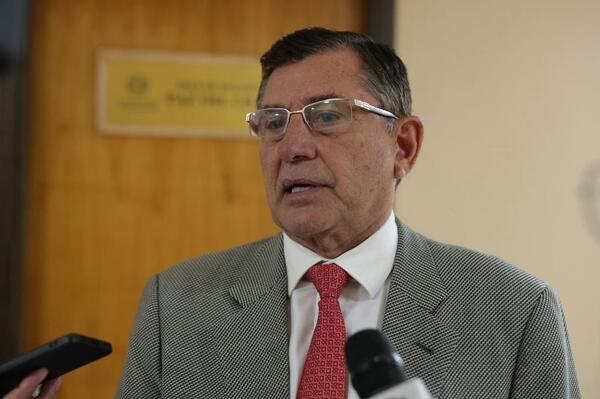 Luis Pettengill: "No tengo dueño, mi candidatura depende de la gente"