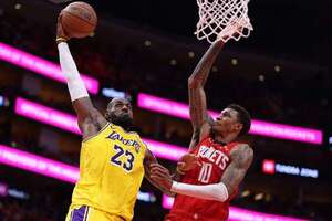 NBA: LeBron James da la estocada a los Rockets - Polideportivo - ABC Color