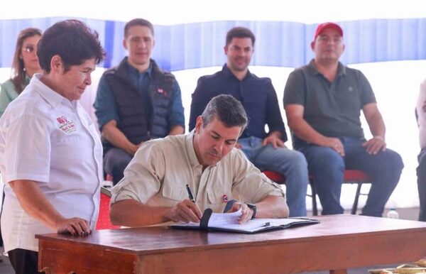 El 50% del alcohol utilizado en la mezcla de los combustibles debe provenir de caña de azúcar