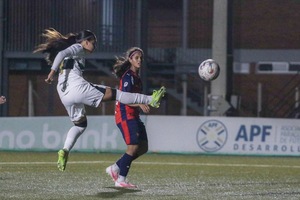 Triunfo de Trinidense y paridad en el Superclásico