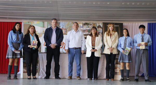 El MEC y ueno bank impulsan “Formando Lectores 3” con 100.000 libros
