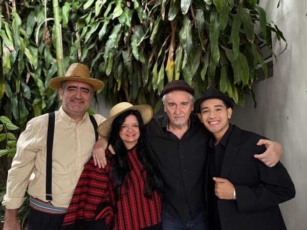 "Cuentos de la vieja Tacuaral" regresa a escena en el ICPA
