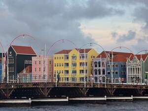 Willemstad o los colores del alma - Viajes - ABC Color