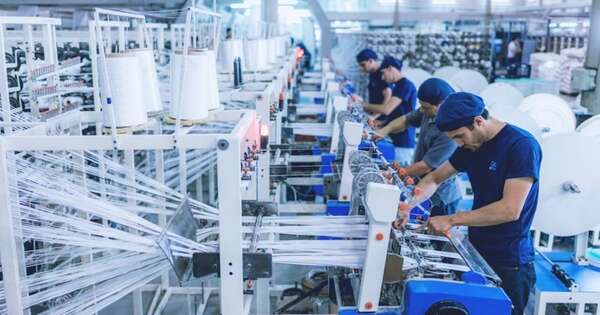 La Nación / Mejorar la planilla salarial es clave para subir ingresos en Paraguay
