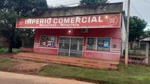 Video: Dos asaltantes ingresan a un comercio y se llevan recaudación del día en Curuguaty