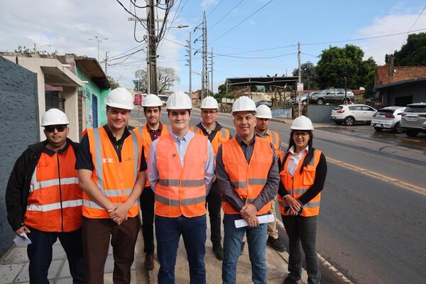 Recuperación de la avenida Avelino Martínez arranca con desvíos y obras en dos frentes - 5Días