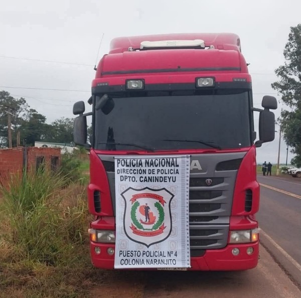 Detienen a conductor y decomisan camión con carga de aluminio y cobre triturados en Ybyrarobaná