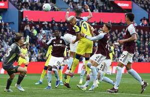 Tottenham gana al Aston Villa y sale de la zona de descenso - Fútbol Internacional - ABC Color