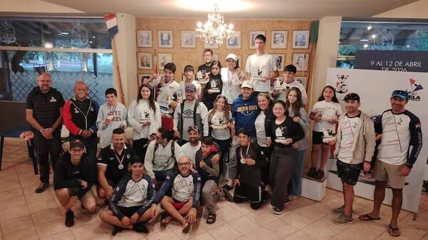 Regata “Héroes de la Independencia” coronó a los mejores - Polideportivo - ABC Color