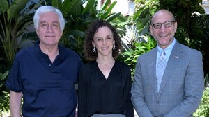 Despedida de directora de Comunicación de EEUU