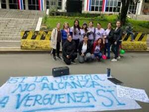 Popular / "Mamás leonas" celebrarán su día con un tendedero de morosos