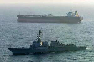 Irán amenazó con atacar «cualquier nave» que «intente acercarse al Ormuz»
