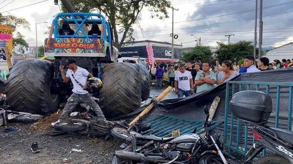 Al menos tres muertos por accidente en show de «Monster Truck» en Colombia