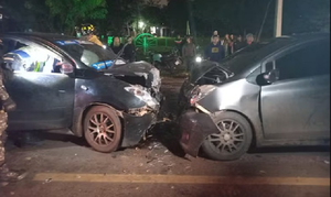 Cuatro heridos tras choque frontal en J. A. Saldívar - Noticiero Paraguay