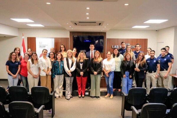 Capacitación sobre ruta de intervención integral ante presuntos hechos punibles de Trata de Personas