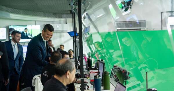 La Nación / El éxito económico requiere de la consistencia de las políticas públicas, afirma Peña