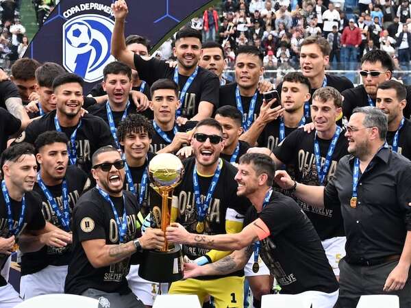 Olimpia campeón: En vivo, Gastón Olveira en el Cardinal Deportivo - Olimpia - ABC Color