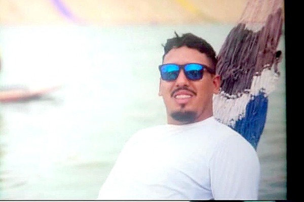 Ex novio de estudiante asesinada en Paraguay se entrega en Brasil y no será extraditado - ADN Digital