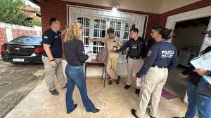 Tres imputados por descarga y distribución de archivos sobre explotación sexual infantil  - Policiales - ABC Color