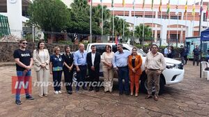 RECEPCIÓN DE VEHÍCULO Y ENTREGA DE INSTRUMENTOS MUSICALES POR PARTE DEL CONSEJO DE EDUCACIÓN