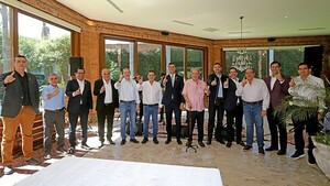 Comando de HC trata de mostrarse unido en medio de tregua por vice