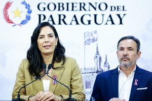 Gobierno iniciará en junio la renovación del transporte público, con licitaciones de 1.000 buses