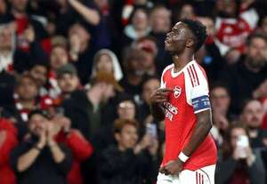 Saka le da el triunfo y la final al Arsenal en la Champions League - Fútbol Internacional - ABC Color