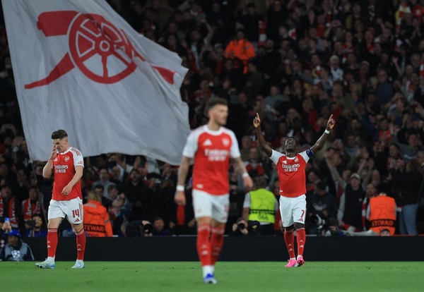 Arsenal es el primer finalista de la Champions League