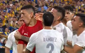 Popular / ¡Morínigo le atajó un penal y el rebote a Di María!